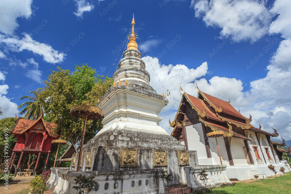 Naklejka premium old temple at Chiangmai province of Thailand