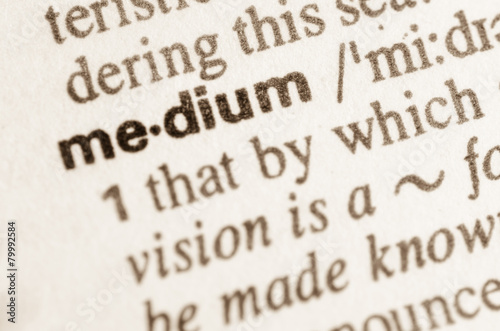 Dictionary definition of word medium