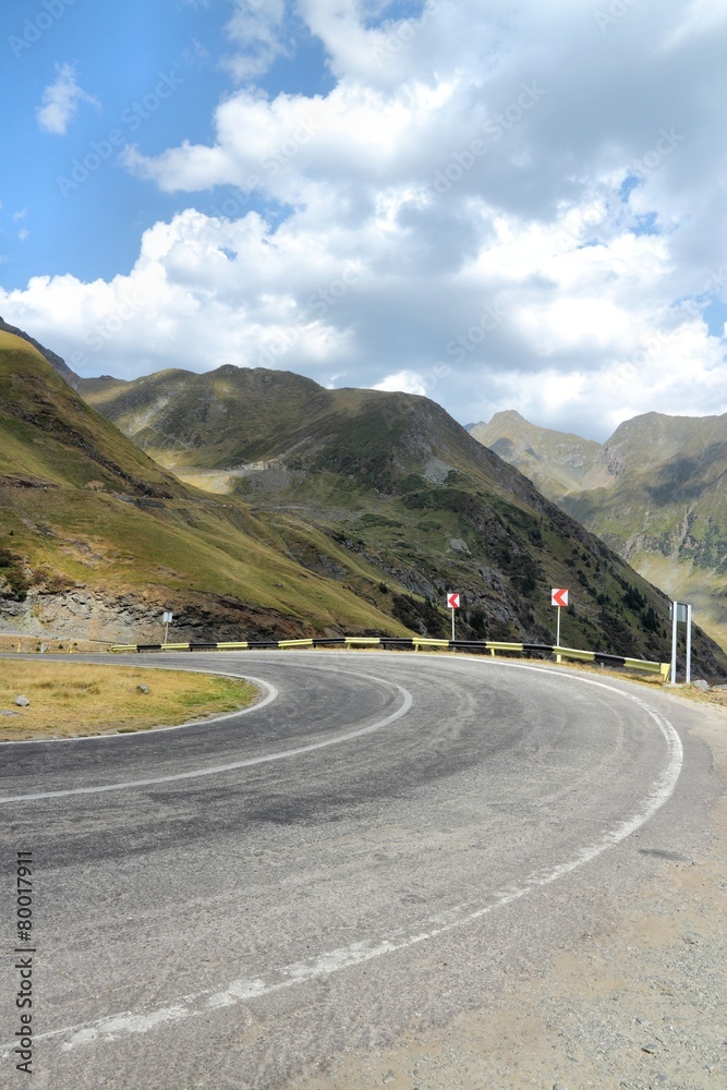 Fototapeta premium Romania mountain road - Transfagarasan Route