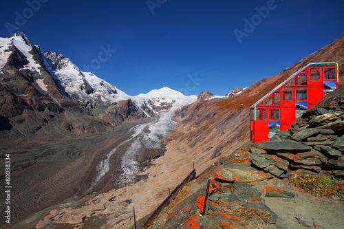 The cableway to Pasterze glacier photo