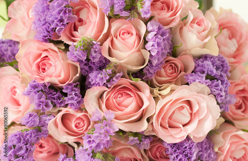 A bouquet of pink roses photo