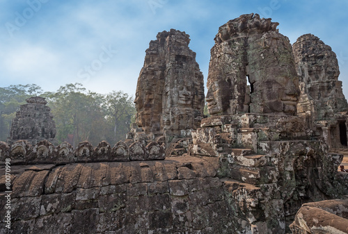 khmer ruins © Paulista