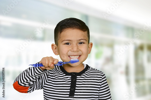 Canvas-taulu Child Brushing Teeth