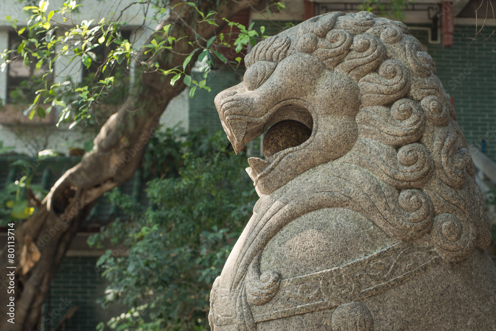 stone lion sculpture