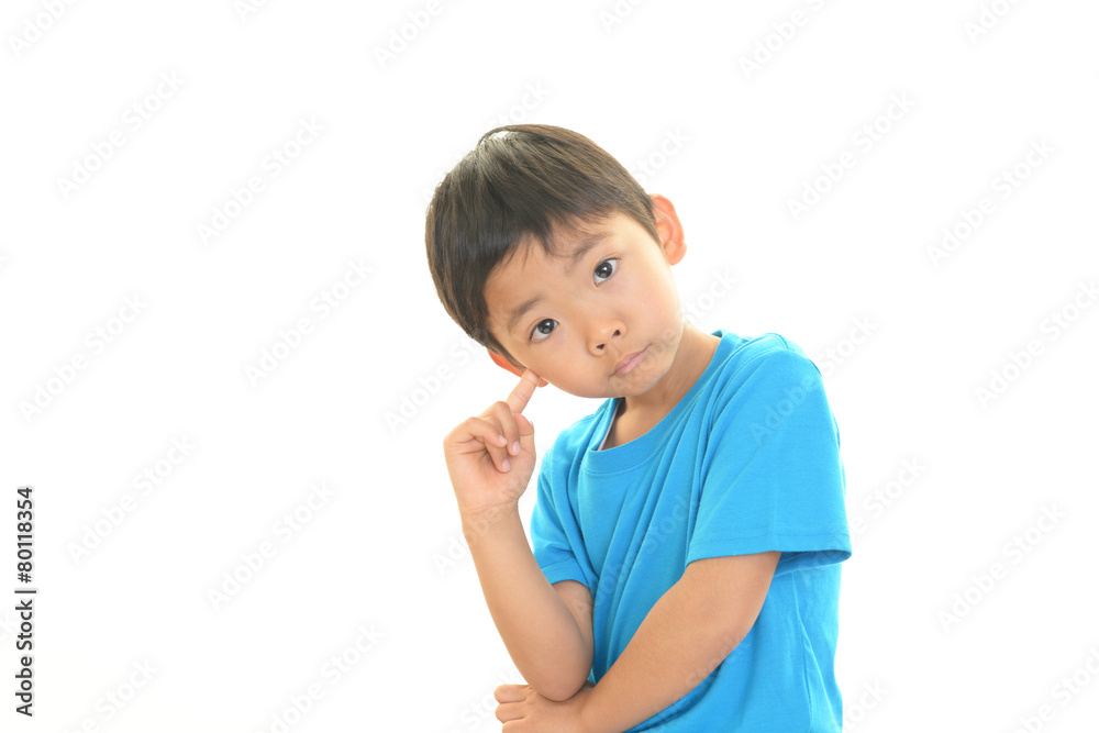 悩む男の子 悩む男の子