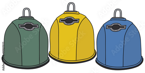 Recycling garbage containers