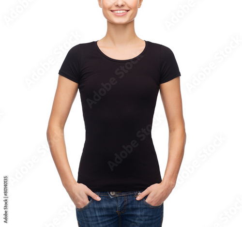 smiling woman in blank black t-shirt