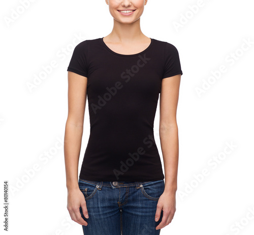 smiling woman in blank black t-shirt