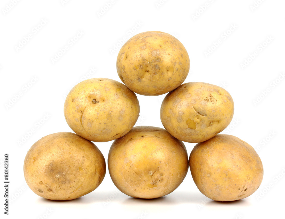 potatos isolated on white background close up potatos isolated on white background close up