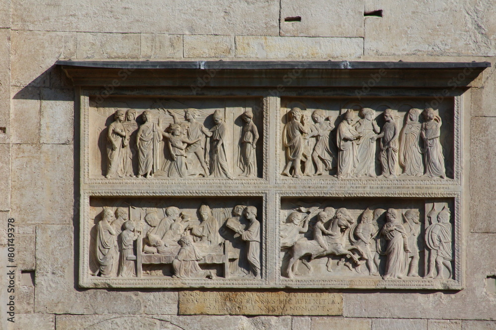 modena cathedral, bas-relief