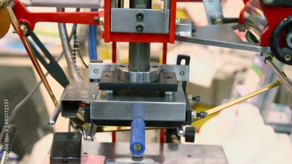 Counter and control unit of mechanism at press machine Counter and control unit of mechanism at press machine