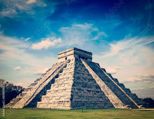 Mayan pyramid in Chichen-Itza, Mexico #80180988