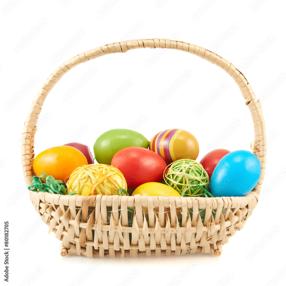 Naklejka premium Basket full of Easter eggs
