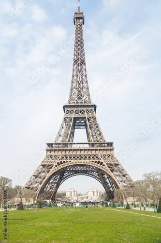 Eiffel tower © 135pixels
