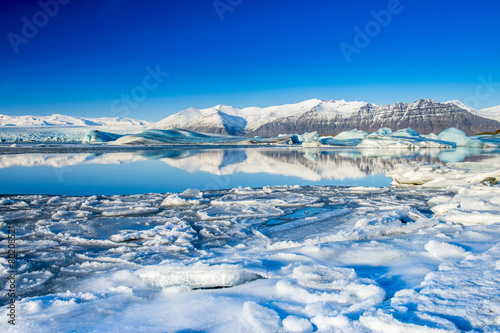 Jokulsarlon, a large glacial lake in southeast Iceland © somchaij