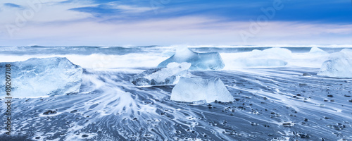 Ice Beach, Iceland Jokulsarlon © somchaij