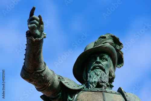 Canvas Print Juan Ponce De Leon statue