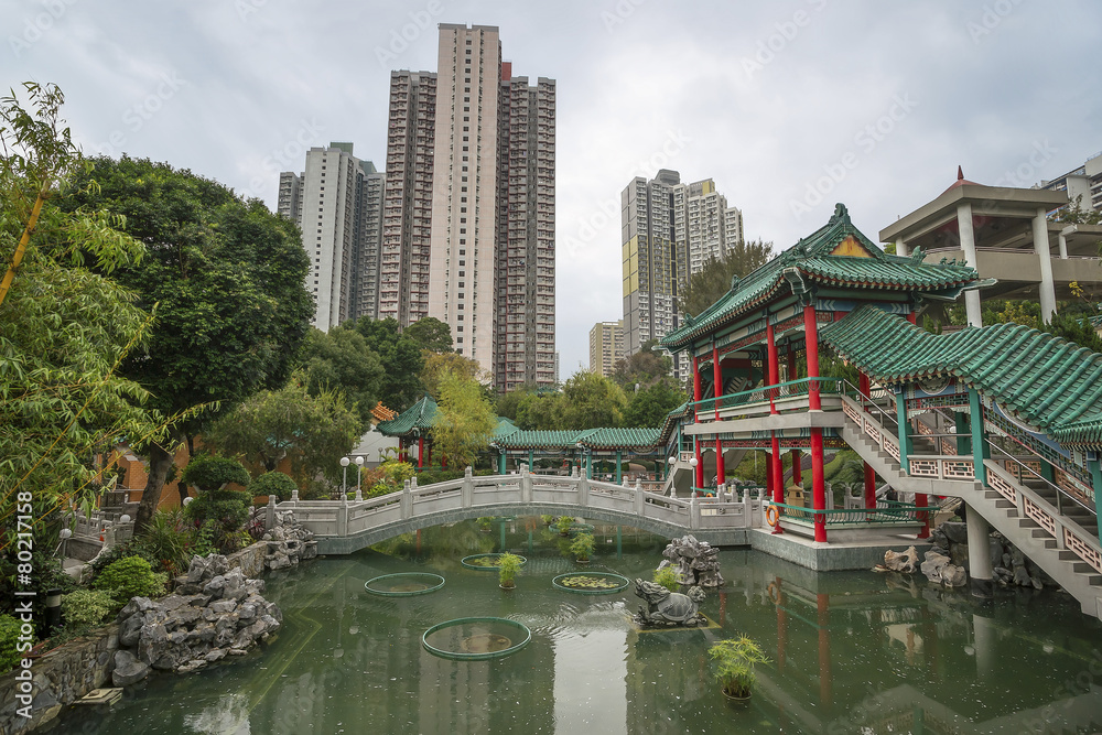 Obraz premium Traditional chinese garden park in Hong Kong