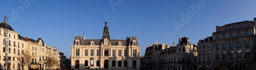 Place d'Armes ou Maréchal-Leclerc de Poitiers