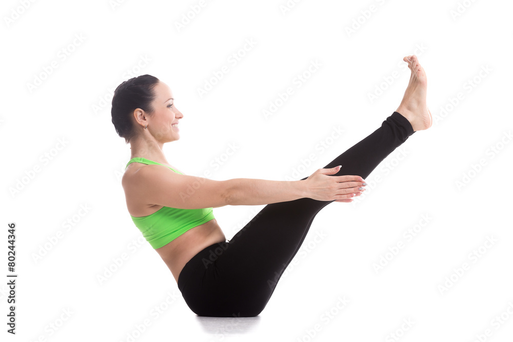 Navasana yoga Pose