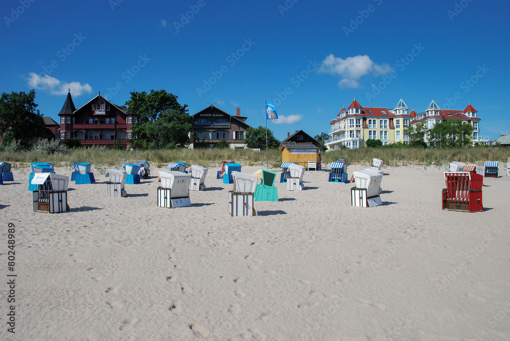 Breiter Strand und blauer Himmel Breiter Strand und blauer Himmel