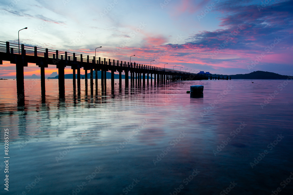 beautiful sunrise at the sea pier