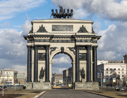 Город Москва. Россия. Триумфальная арка.