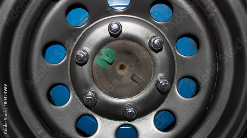 Wallpaper Mural cars rims form a truck Torontodigital.ca