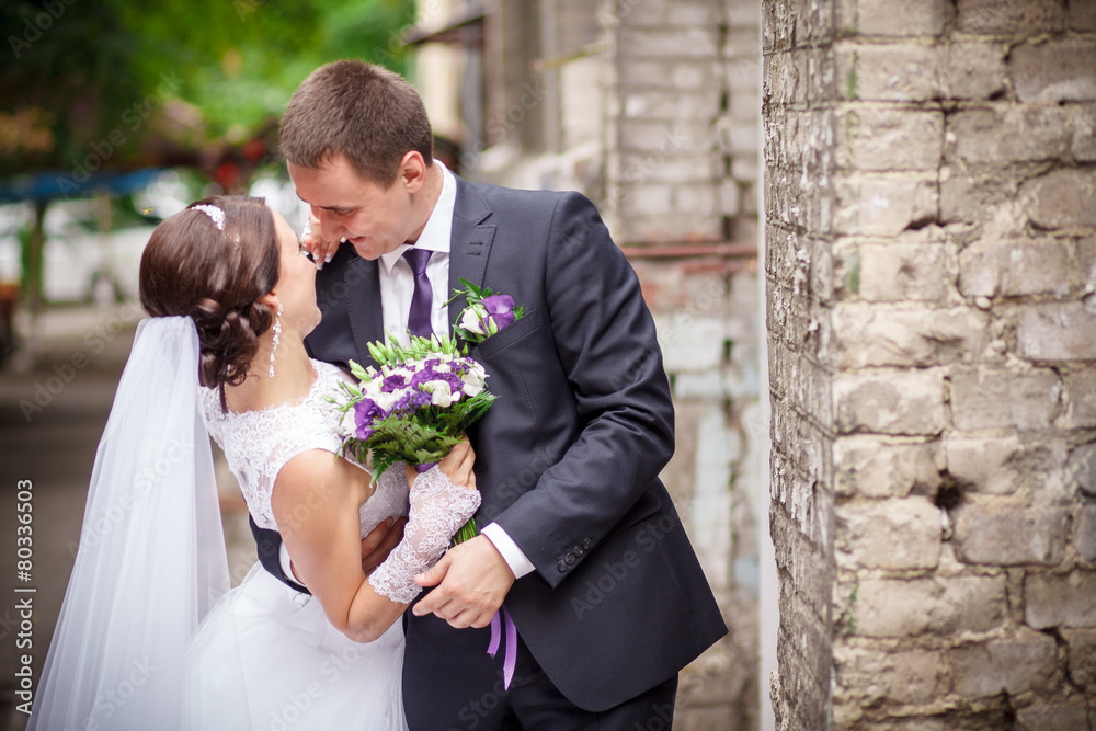 bride and groom old wall bride and groom old wall