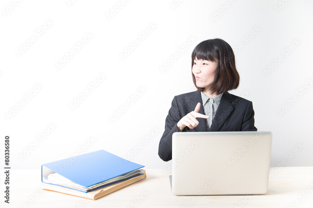 白バックOLポートレート