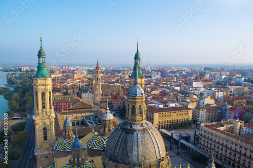 Canvastavla View over the cityscape of spanish city zaragoza