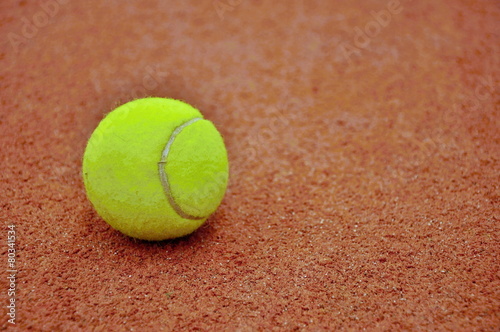 tennis ball © tadeas