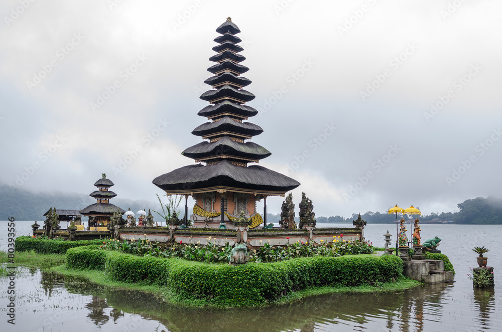 Ulun Danu Temple, Bali, Indonesia