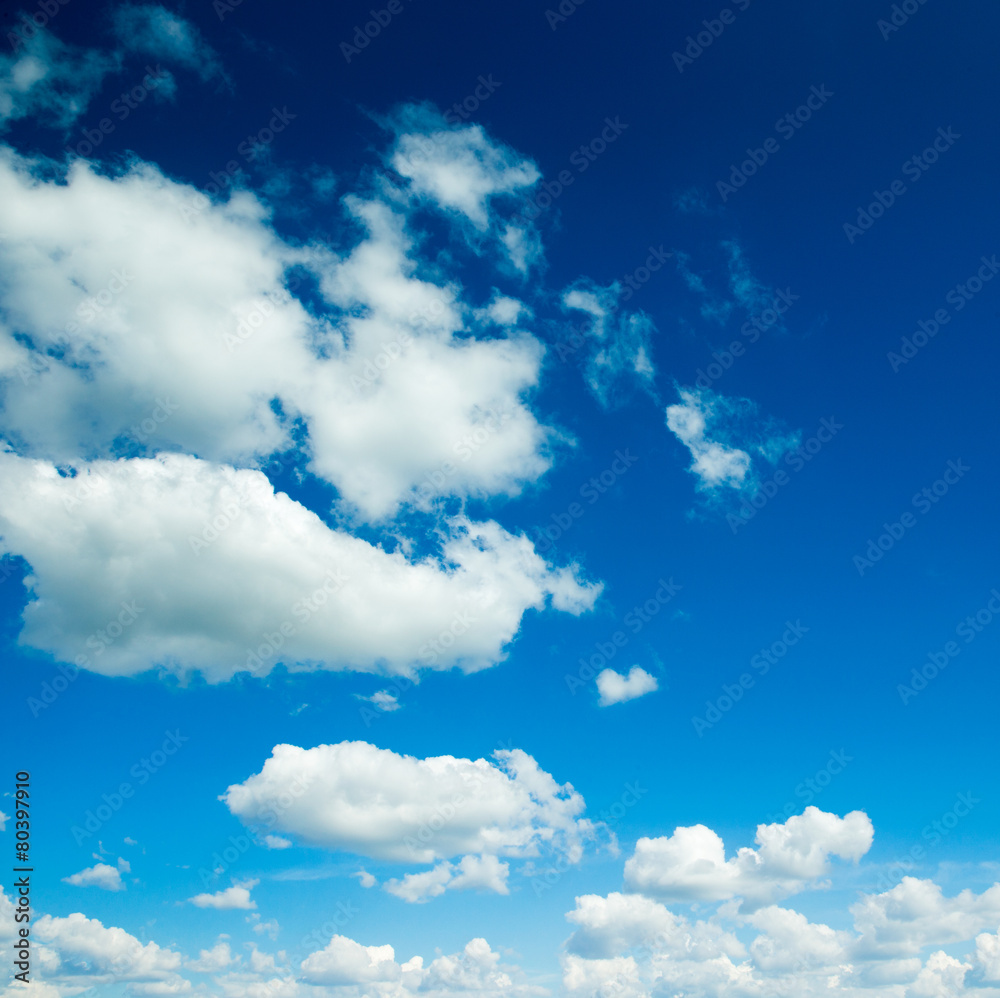 Obraz premium Blue sky with clouds