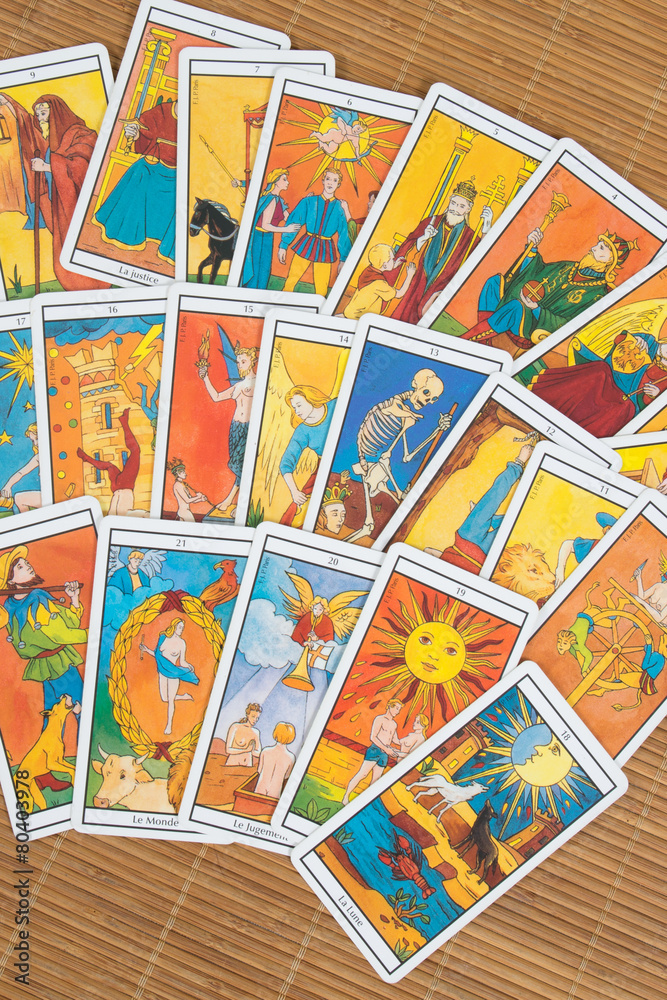 Draw tarot  Clairvoyance for fortunetelling, divination