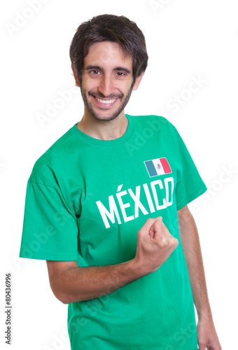 Jubelnder Mexiko-Fan mit Bart