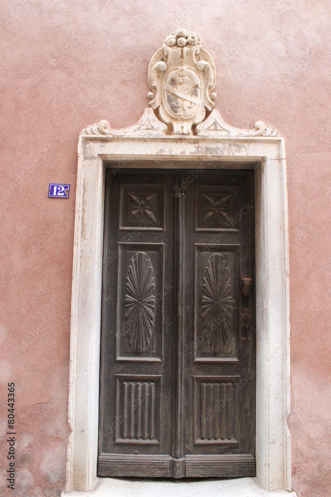 Porte ancienne à Bonifacio Porte ancienne à Bonifacio