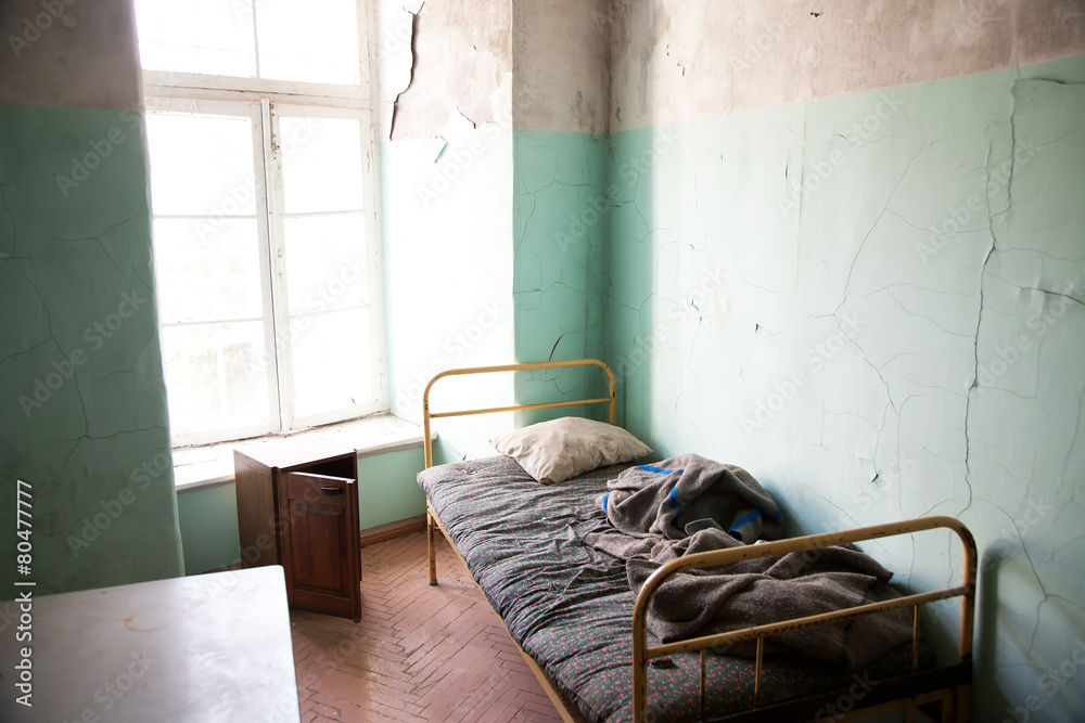 Fototapeta premium Poor old interior