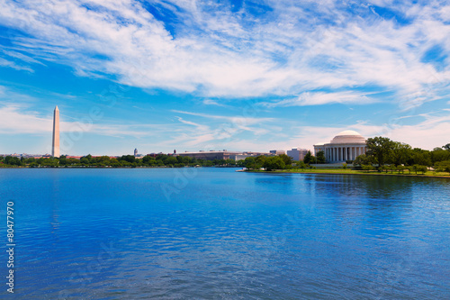 Thomas Jefferson and Washington memorial DC © lunamarina
