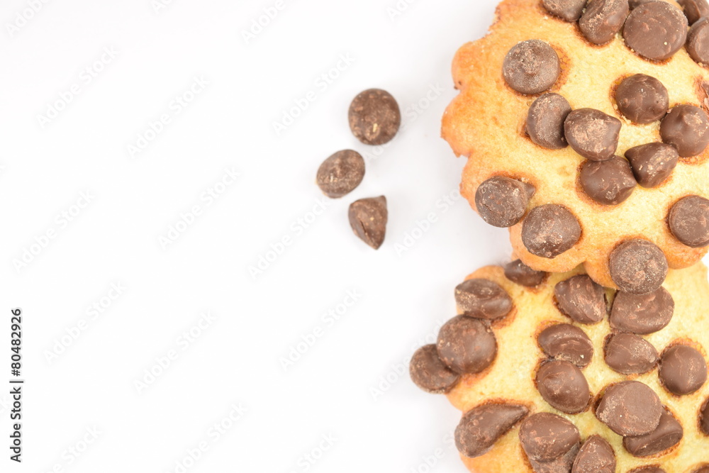 Obraz premium Cookies with chocolate chips isolated on white.