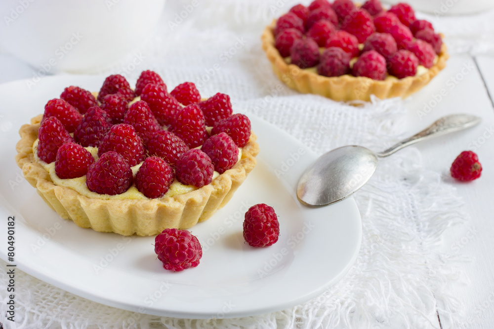 tart with fresh raspberries tart with fresh raspberries