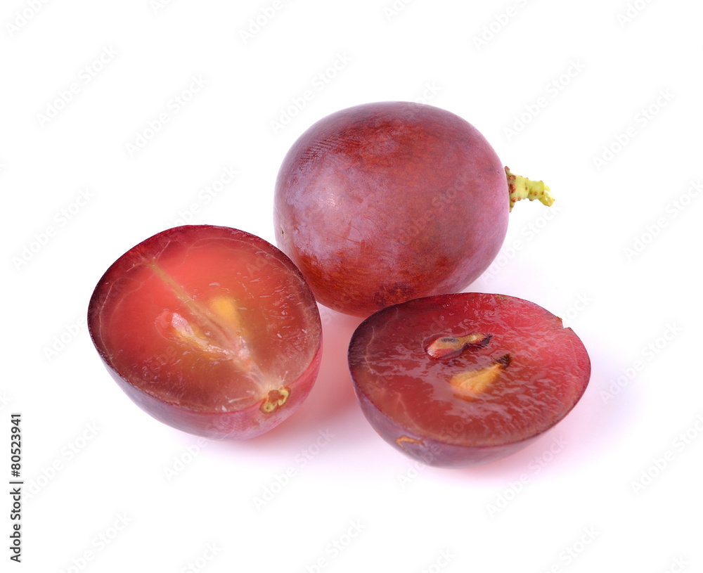 Obraz premium red grape isolated on white