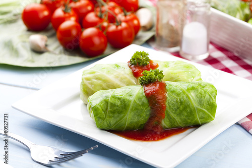 cabbage stuffed with rice and meat