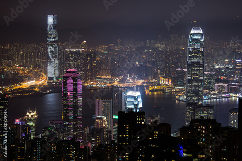 Hong Kong skyline at night © zephyr_p