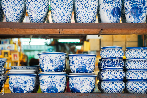 Fotografie Porcelain China ware from chatujak weekend market, bangkok