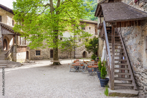 Fototapeta Naklejka Na Ścianę i Meble -  Burg Taufers in Südtirol