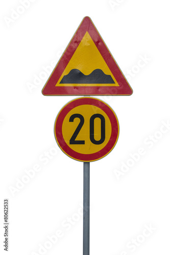 Speed limit sign and speed bump sign