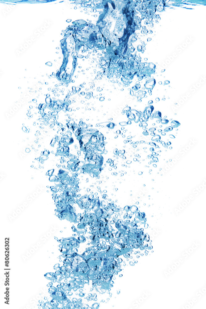 Blue air bubbles in water