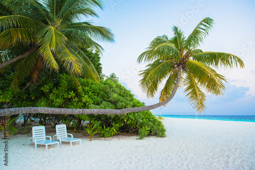 Fototapeta Písečná pláž a oceán vlna, Jižní Male Atol. Maledivy