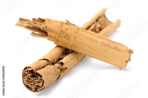 Sri-Lanka cinnamon sticks crossed isolated